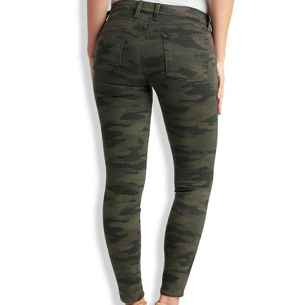 Lucky Brand camo pants